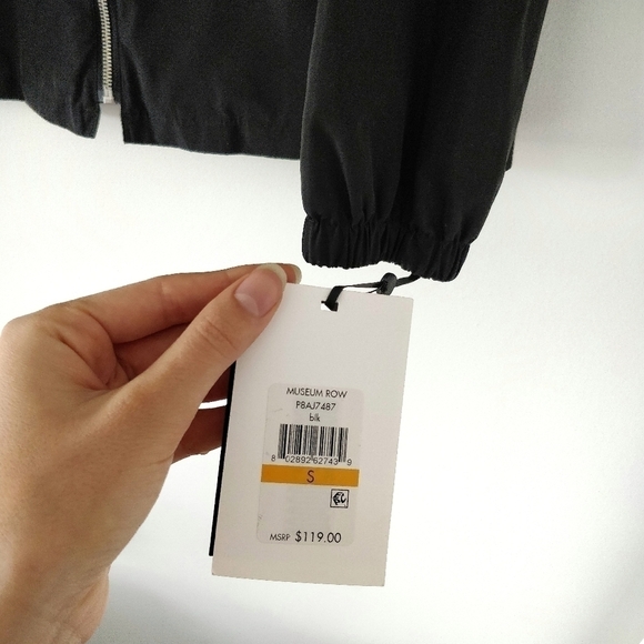 DKNY Hooded Drawstring-Waist Museum Row Jacket - Picture 9 of 9